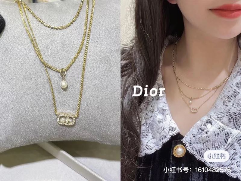 Christian Dior Necklaces